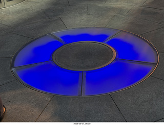 121 a2v. New York City - Vessel - blue circle