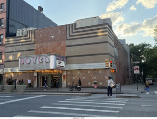2 a2v. New York City - Joyce Theater