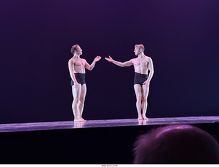 24 a2v. New York Cithy - Joyce Theater - Dave Parsons dance