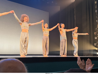 33 a2v. New York Cithy - Joyce Theater - Dave Parsons dance