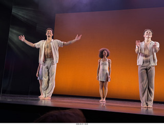78 a2v. New York City - Joyce Theater - Dave Parsons dance