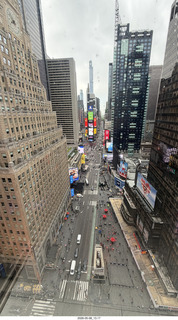 43 a2v. New York City - One Times Square