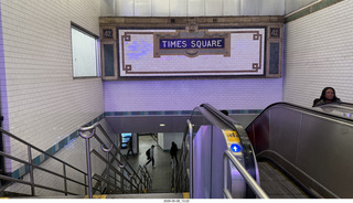54 a2v. New York City - subway station - Times Square