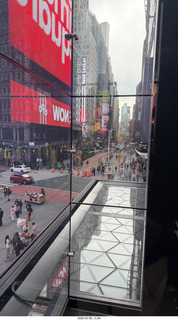 80 a2v. New York City - One Times Square
