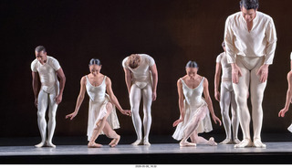 186 a2v. New York City Ballet
