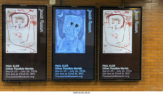 23 a2v. New York City - subway station