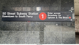25 a2v. New York City - subway station