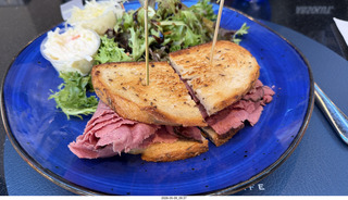 47 a2v. New York City - Carnegie Diner & Cafe sandwich