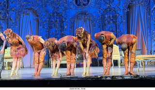 156 a2v. New York City Opera - La Traviata