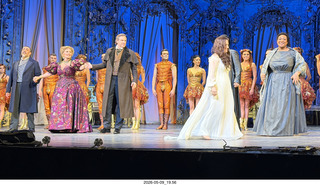 186 a2v. New York City Opera - La Traviata