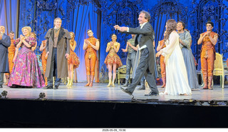 188 a2v. New York City Opera - La Traviata