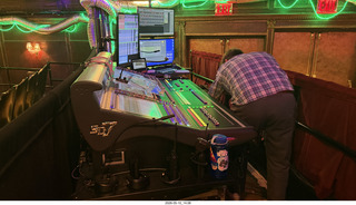 226 a2v. New York City - Rocky Horror Show - sound board