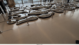 286 a2v. New York City - Summit, One Vanderbilt - blobs sculpture