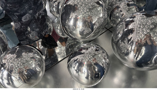316 a2v. New York City - Summit, One Vanderbilt - bubble balls