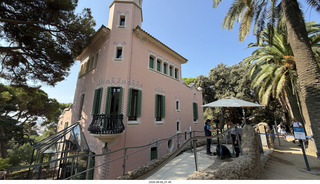 38 a2y. Spain - Barcelona - Park Guell (Gaudi) - house