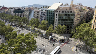 188 a2y. Spain - Barcelona - La Pedrera - roof view