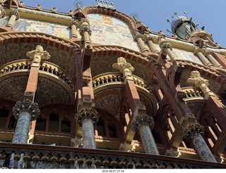 31 a2y. Spain - Barcelona - Born neighborhood