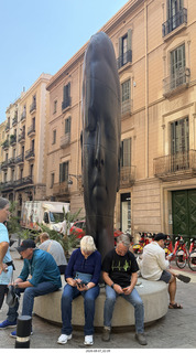 34 a2y. Spain - Barcelona - Born neighborhood - flat-face sculpture