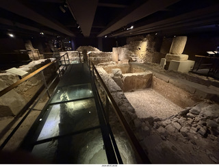 160 a2y. Spain - Barcelona - old Roman-Empire underground ruins