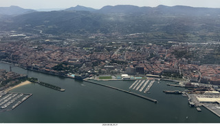 33 a2y. Spain - barcelona to bilbao flight
