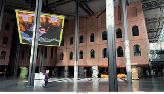 5 a2y. Spain - Bilbao - walking tour