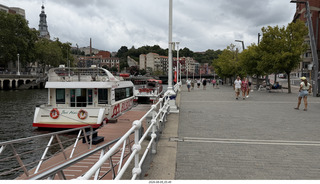 80 a2y. Spain - Bilbao - boat ride tour