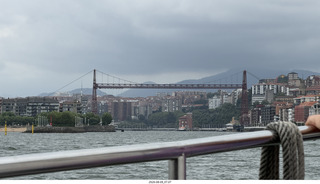 169 a2y. Spain - Bilbao - boat ride tour - bridge