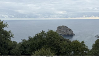 15 a2y. Spain - Bilbao wine tour - seaside viewpoint