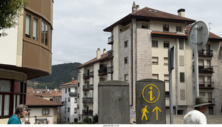 242 a2y. Spain - Bilbao wine tour - Gernika Lumo