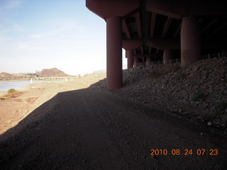 run along dirt road around Hayden on Tempe Town Lake (where it used to be)