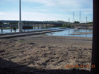 run along dirt road around Hayden on Tempe Town Lake (where it used to be)