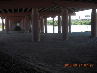 run along dirt road around Hayden on Tempe Town Lake (where it used to be)